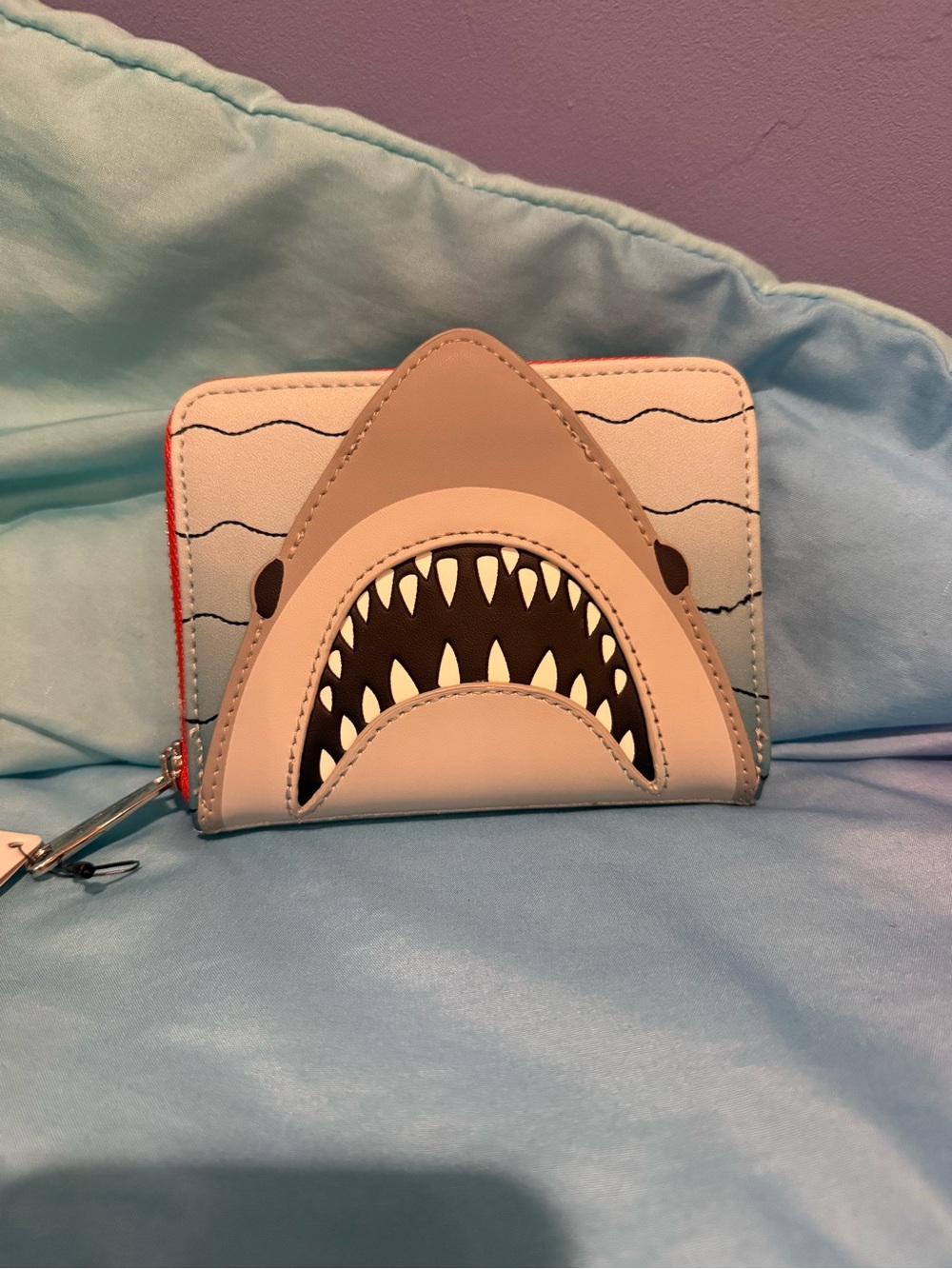 Jaws Loungefly Mini Backpack & Wallet Set - Picture 7 of 10